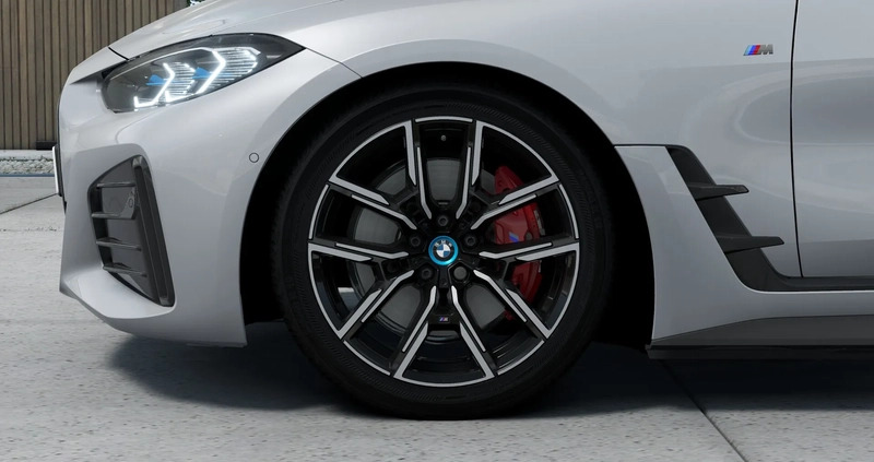 BMW i4 cena 335900 przebieg: 10, rok produkcji 2023 z Jastarnia małe 79